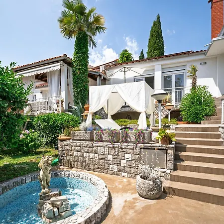 Nika By Interhome بيت للعطل Ičići