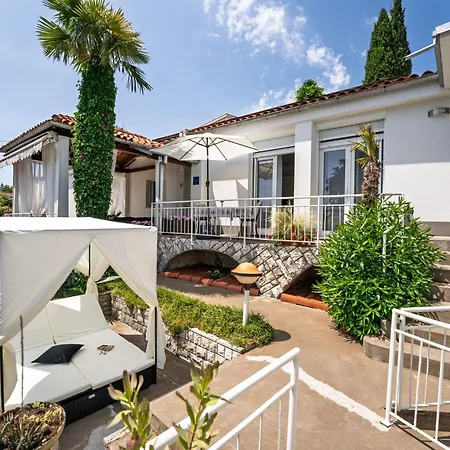 Nika By Interhome * Ičići