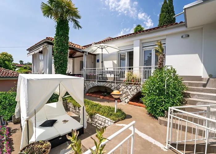Nika By Interhome * Ičići
