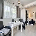 Nika By Interhome Icici