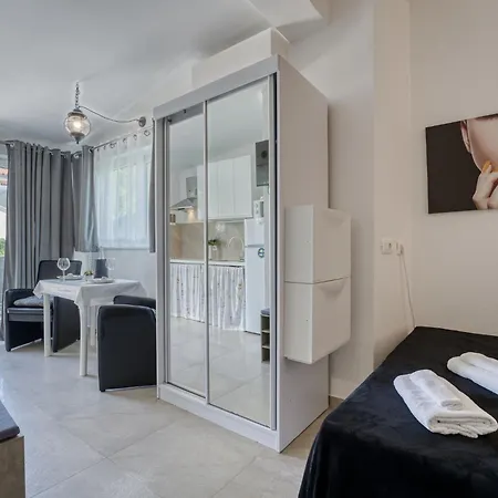 Casa vacanze Nika By Interhome