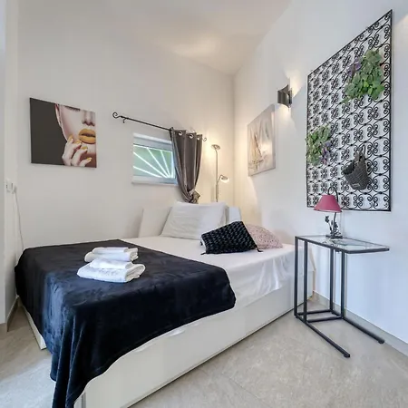Nika By Interhome Casa vacanze *