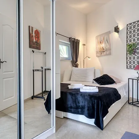 Nika By Interhome Casa vacanze
