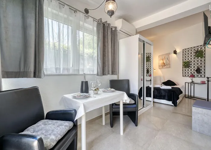 Nika By Interhome Ičići